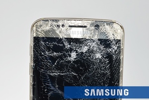 Не реагирует экран на смартфоне Samsung